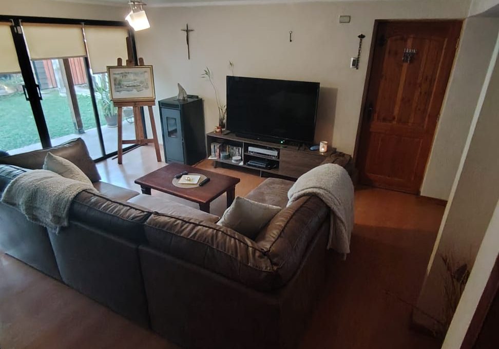 77fc2f0b-f14c-407a-82c9-9ec2429ce8ea