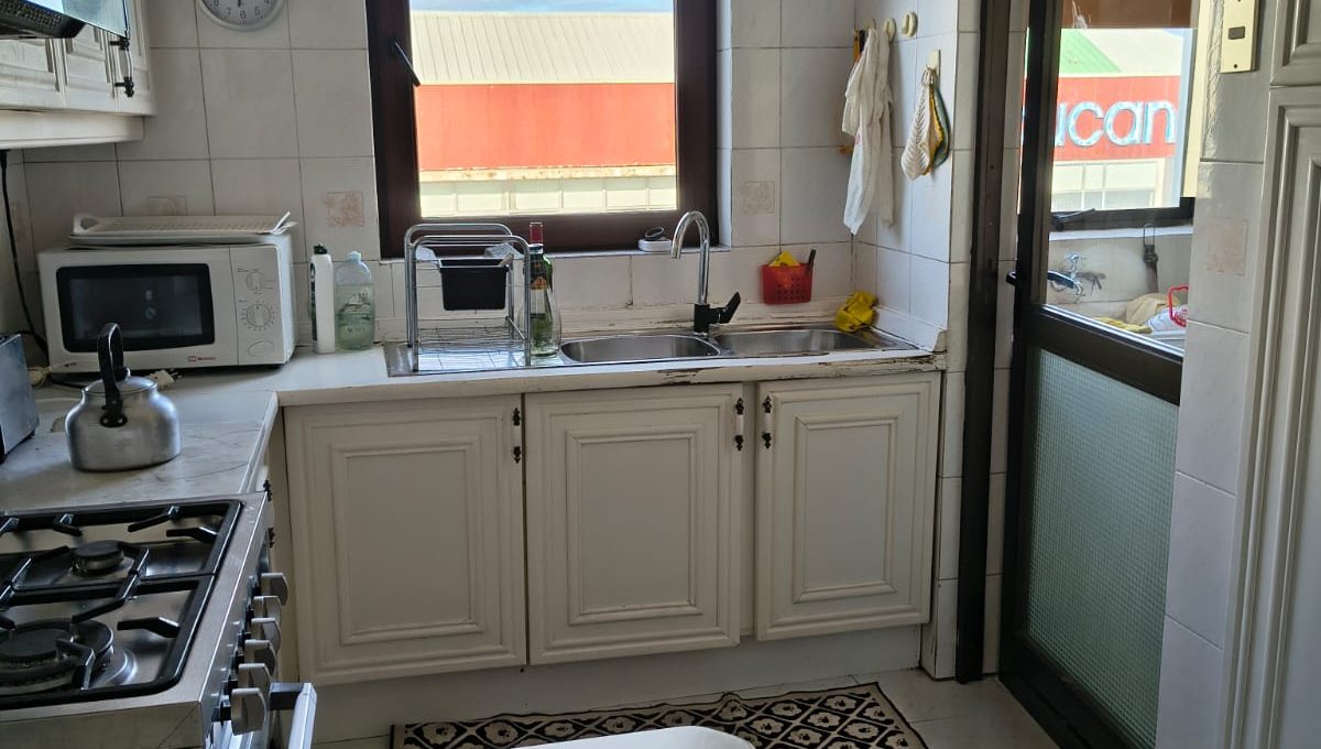 79a9e6dc-b3ae-455c-8d83-803df0ef212e