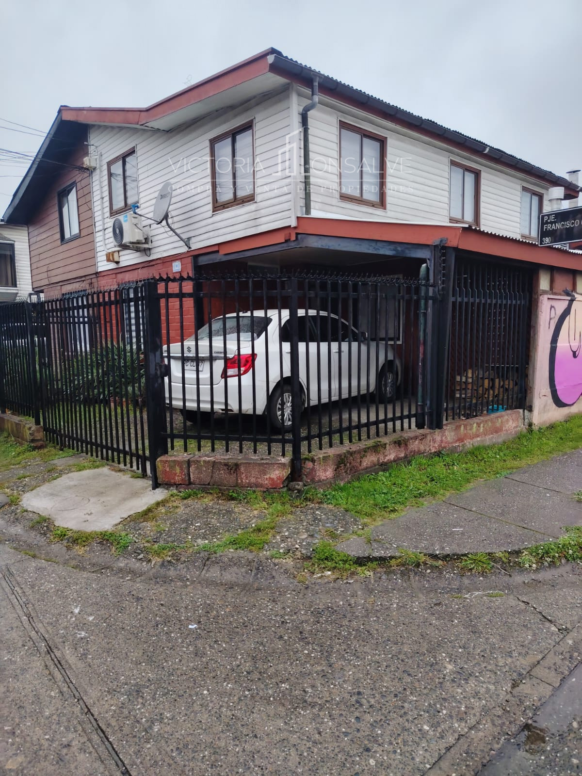 Vendo Amplia Casa en Calle Martínez de Rozas