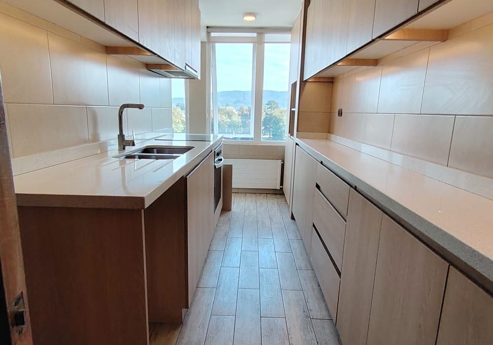 90447603-c828-47cd-9952-25ebe14e2244