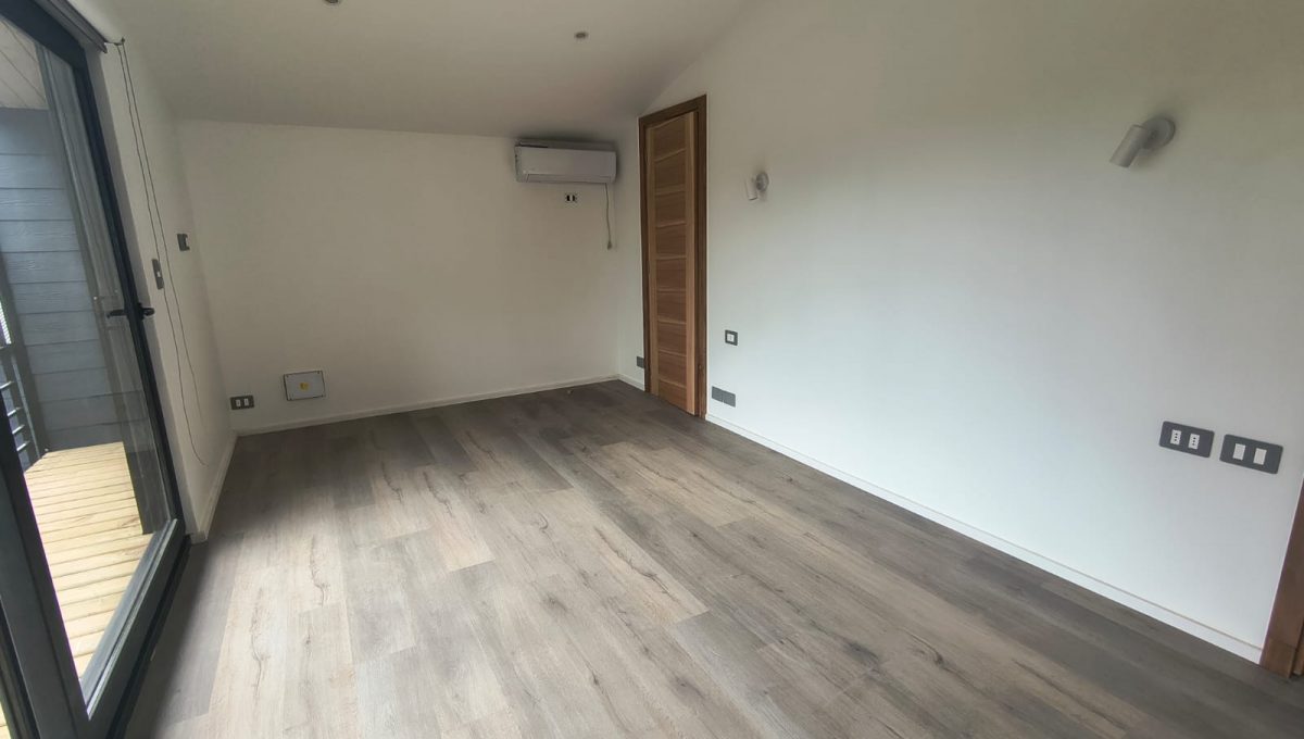 927cc2b1-c38a-4fcb-b3b7-48e9a2cb0a90