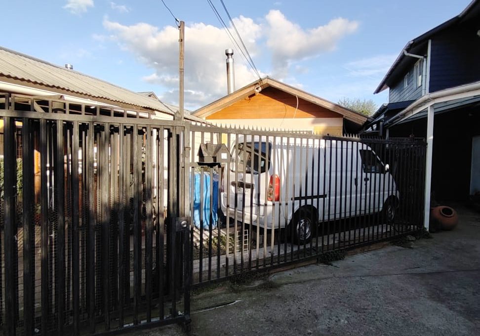 d8fbe8f1-6774-4cbe-b6a2-dce8f8d5c64b