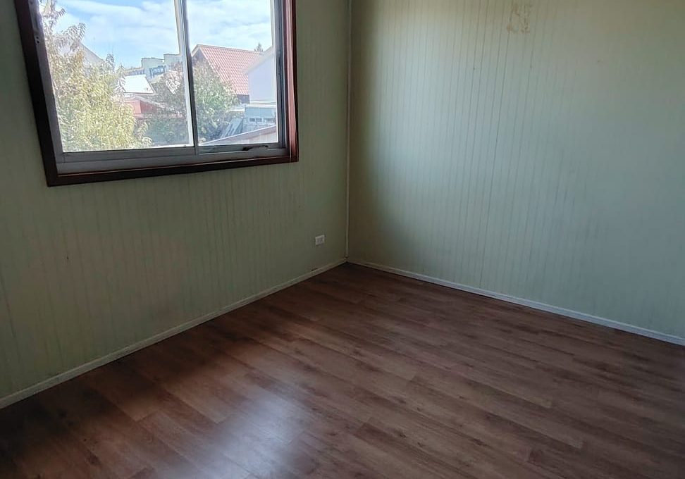 e7595052-d883-4624-b869-6bfd854ba2eb