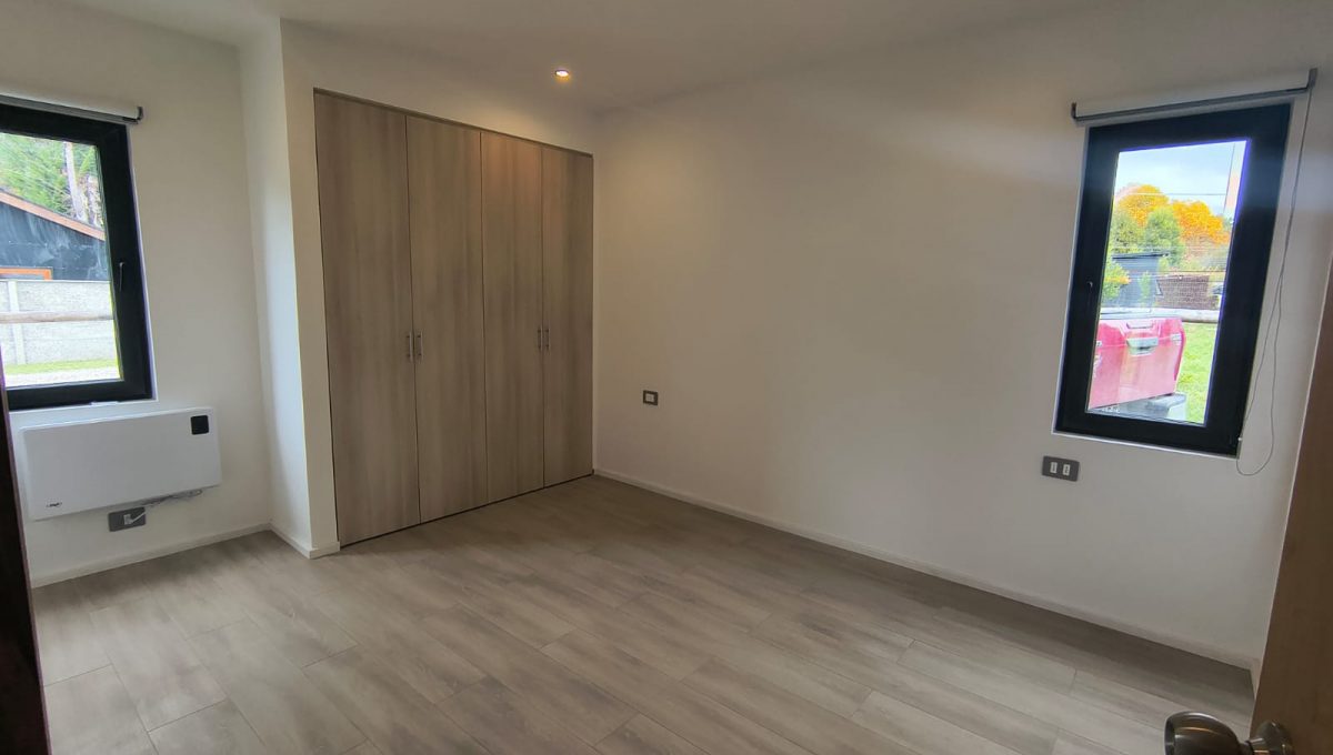 f1a33668-4c02-4f01-8fe0-f7b5a83435b9